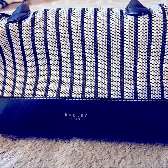 Radley London Black and White  Bag - Picture 1 of 7